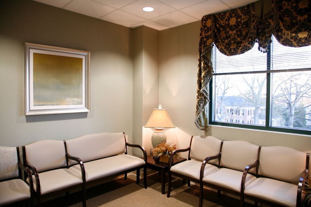 Annapolis Ob Gyn   Traditional Entry Also Waiting Area for Obgyn Office