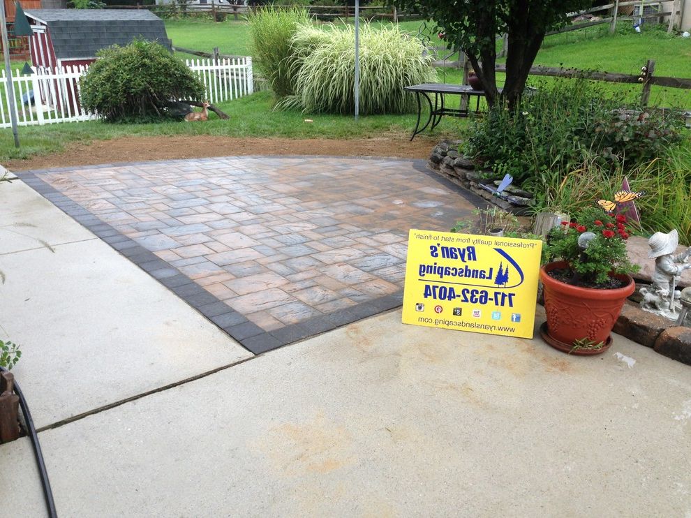 Hanover Pavers with Traditional Spaces Also Concrete Contractor Design Gettysburg Hanover Hardscape Interlocking Landscape Patio Paver Professional