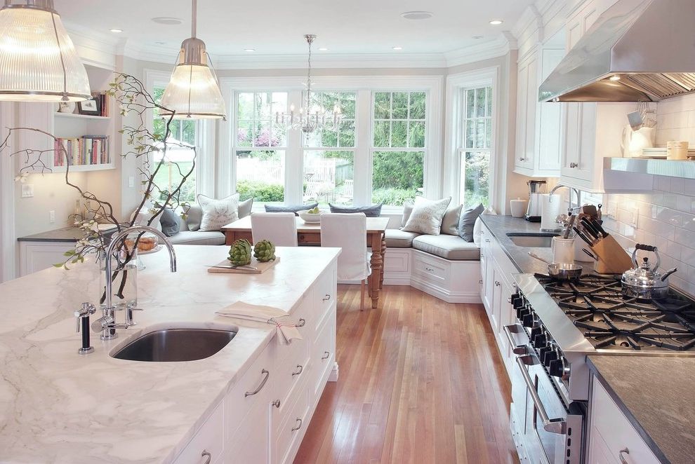 Classical Kitchen $style In $location