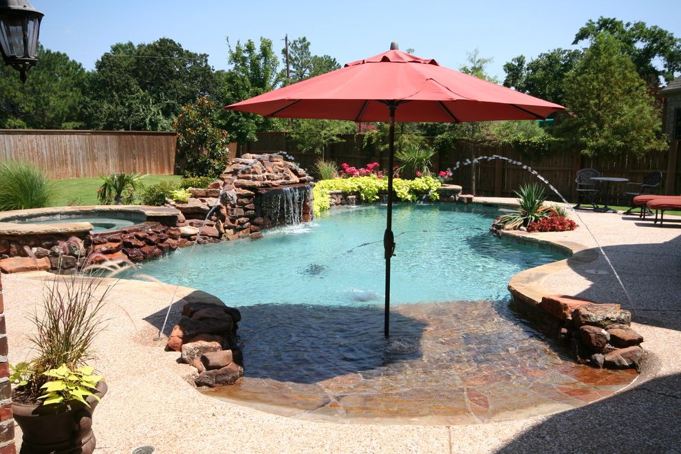 Pulliam Pools with Traditional Pool  and Traditional