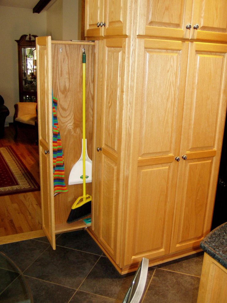 Small Broom and Dustpan   Traditional Kitchen  and Traditional