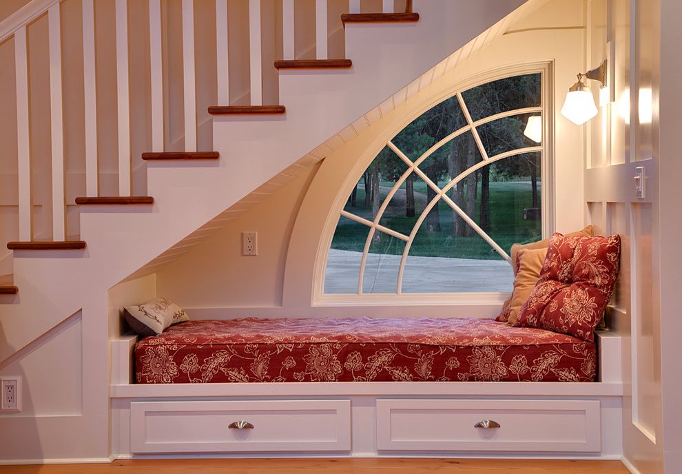 Full Size Mattress vs Queen   Traditional Staircase Also Accent Window Built in Bench Daybed Nook Railing Sconces Wainscoting Wall Mounted Light Window Wood Railing